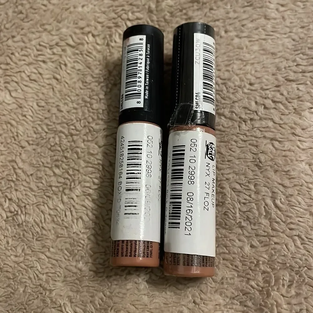 ✨NYX Soft Matte Lip Cream - London, NIP